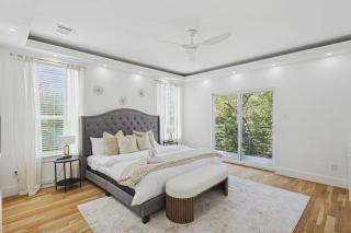 Upscale Group Getaway Sleeps 25 Downtown Dallas - 9