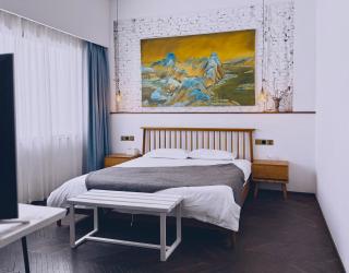 Suzhou Unique Space Design Art Hotel - 4