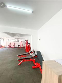 Comfort living one bedroom apartment with fully equipped gym heated swimming pool private parking space,child play area and amazing scenic views - 3