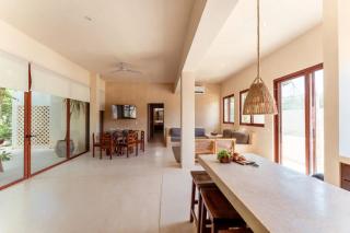 Luxe Ground-Floor 3BR Jungle Haven with Plunge Pool - 2