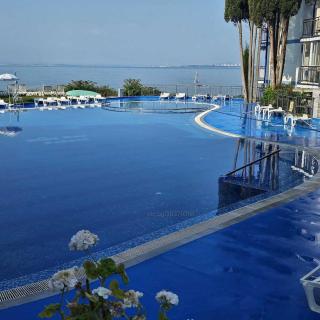 Двустаен апартамент с морска панорама в Blue Bay Palace - 7
