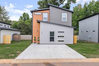 Modern 3BR Centerton Near Walmart HQ & Bentonville - 0