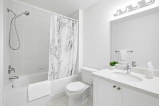 Luxurious Detached Master BR - 5