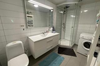 Spacious apartment with 4 bedrooms - 9