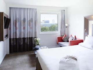 Novotel London Waterloo - 1