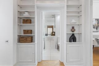 The Rosewood Retreat - The Duke Collection - 7