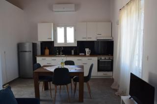 Rogalis Family Apartments - 7