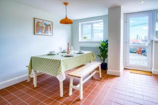 Woodville Road - 2 Bedroom House - Mumbles - 2