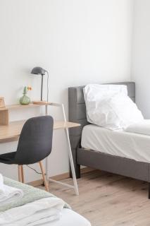 SpaceStays Apartment For 4 - 8