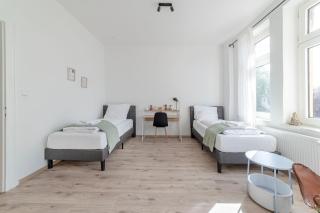 SpaceStays Apartment For 6 - 5