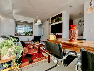 Newly renovated, central, secure 3 bedroom apartment with seaviews & ACs! - Città del Capo - 7