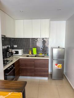 Urban Nest Stays - 6
