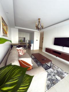 Urban Nest Stays - 4