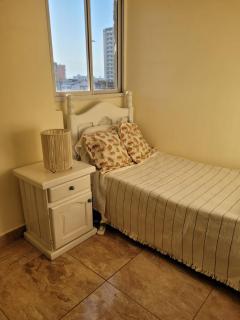 Shinny, beautiful, ideally located! - 6