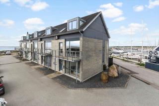 8564-Grenaa-Skakkes-Holm-76-A - 0