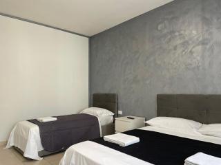 Venetian Breeze - 1