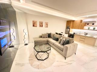 Stylish Luxe Apartment Near US Embassy Abdoun - 0
