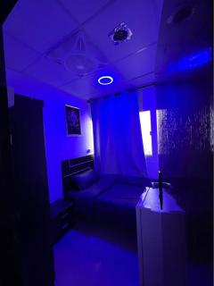 Luxury single room in sharjah - 2