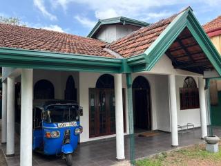 Railside House - 0