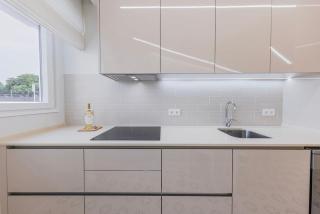 Modern 2BR Apt with Patio and AC - 6