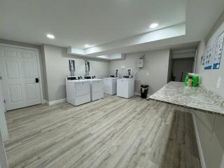 NEW Mins to DHMC/Hanover-Queen Beds-Laundry onsite - 8