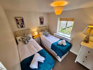 Characterful 2 bed within Conwy Walls - Conwy - 2