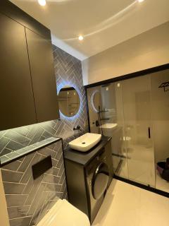 White City's Green Home for couple - 1