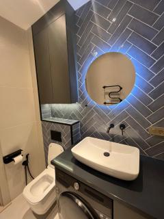 White City's Green Home for couple - 1
