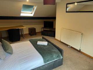 54 - Room 4 - Very spacious - 8