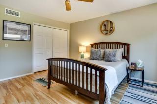 Red Rock Resort Style Home - 5