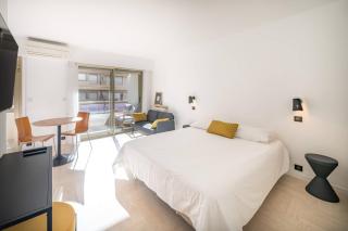 Studio rénové au coeur de Cannes - 1