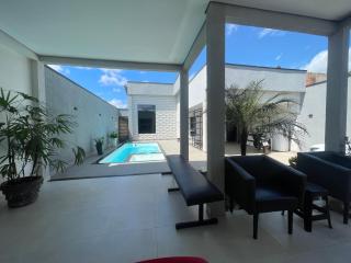 Casa térrea com piscina - 9