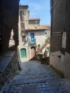 Al Campanile a stylish new apartment San Vito Romano Rome - 6