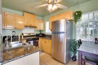 4 Mi to Dtwn San Diego Cozy Getaway with Patio! - 9