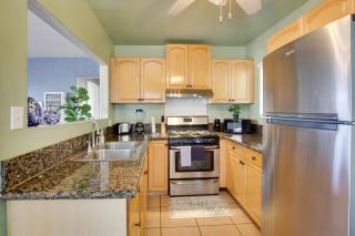 4 Mi to Dtwn San Diego Cozy Getaway with Patio! - 2