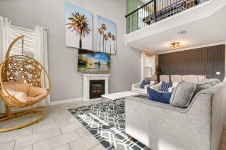 Luxury 5BR Home - Pool & Hot Tub - Near Disney - 1