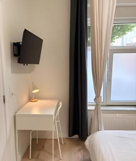 Comfortable studio 10 min from Midi Station and 15 min from Brussels center - 5