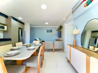 Apto Bal Picarras 150M PRAIA com PISICNA, sacada com CHURRASQUEIRA privativa, AR CONDICIONADO Wi Fi, PORTARIA 24h,vaga privativa de GARAGEM - 9