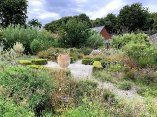Bäckdalens Bed and Breakfast & Café - Båstad - 4