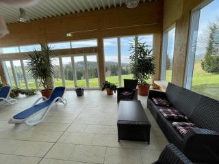 Three chair border triangle pool - 4