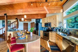 Dreamscape Breck Epic Views, Magical Sunsets & Unforgettable Stays - 2