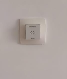 Spacious suite with private bathroom - Brussels - 8