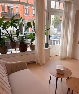 Spacious suite with private bathroom - Brussels - 1