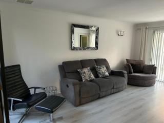 Truehome Close to Stansted Airport - 4