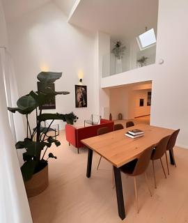 Montgomery Rooms & Suites - 9