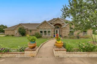 5 Acres! Countryside Getaway Outside Fort Worth - 9