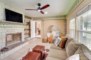 5 Acres! Countryside Getaway Outside Fort Worth - 1