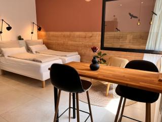 Goldstadt Apartments - 6