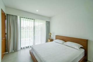 Villa Ubud Bali Indonesia a modern retreat with pool, ideal for families - 1