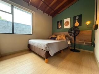 Apartamento cerca a clínica las Américas - ONE204 By Roots Rentals - 3